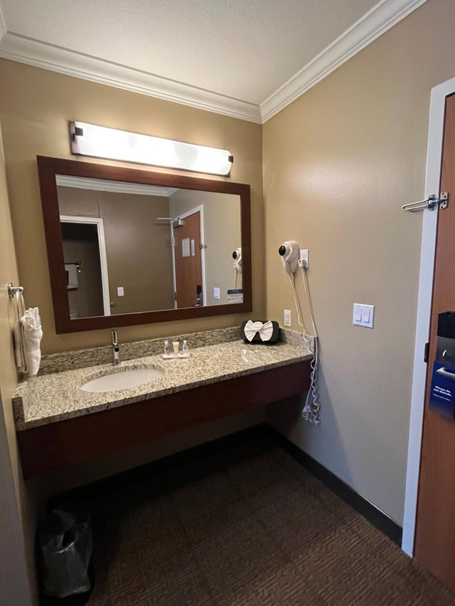 Comfort Inn & Suites Ocean Shores Zewnętrze zdjęcie